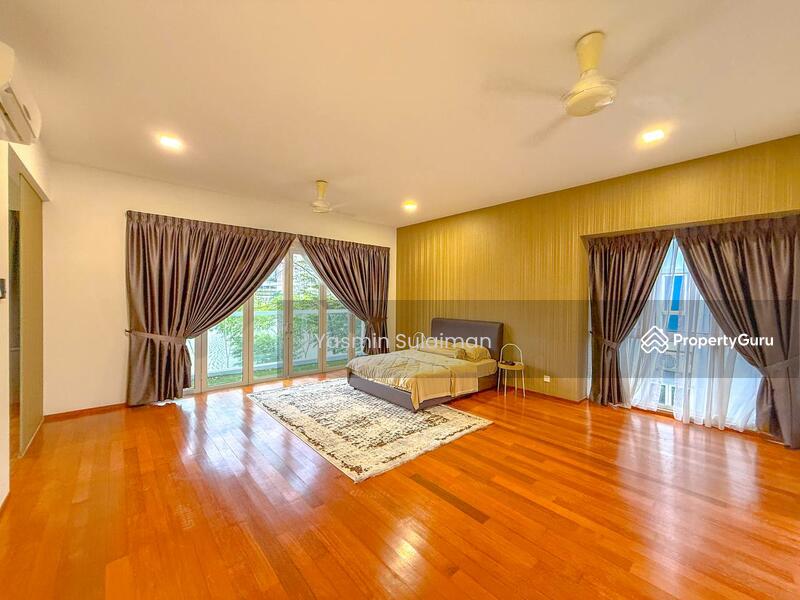 Untuk Dijual - CORNER LOT, FACING LAKE 4 Storey Bungalow, LakeFront Villa Cyberjaya