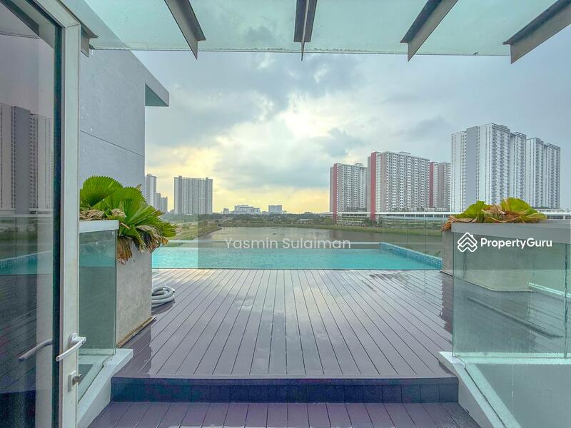 Untuk Dijual - CORNER LOT, FACING LAKE 4 Storey Bungalow, LakeFront Villa Cyberjaya