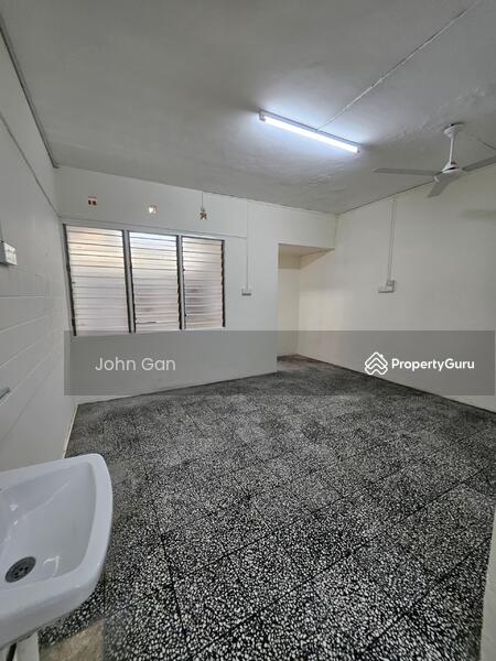 Untuk Disewa - Pulau Tikus Double Storey Terrace
