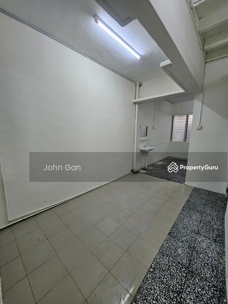 Untuk Disewa - Pulau Tikus Double Storey Terrace