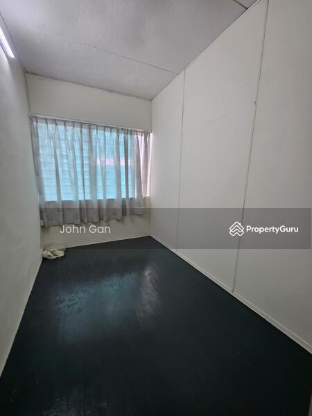 Untuk Disewa - Pulau Tikus Double Storey Terrace