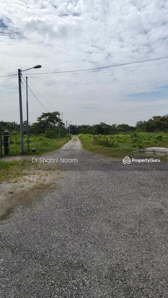 For Sale - kampung jenjarom