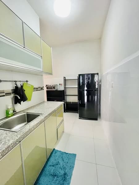 Condominium for Rent at Kristal View - Erin Yusof - Kitchen - PropertyGuru.com.my