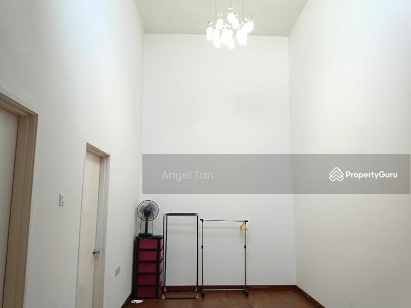 For Rent - Townhouse at 16 Sierra