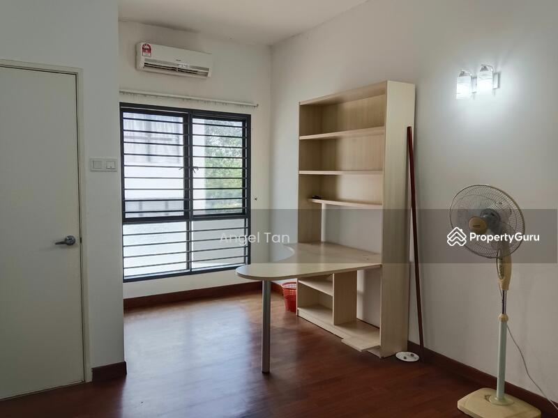 For Rent - Townhouse at 16 Sierra