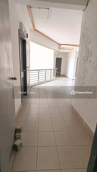 Untuk Dijual - Straits View Villas Port Dickson