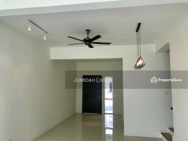 DOUBLE STOREY TERRACE HOUSEARAHSIA TROPICANA, KOTA KEMUNING