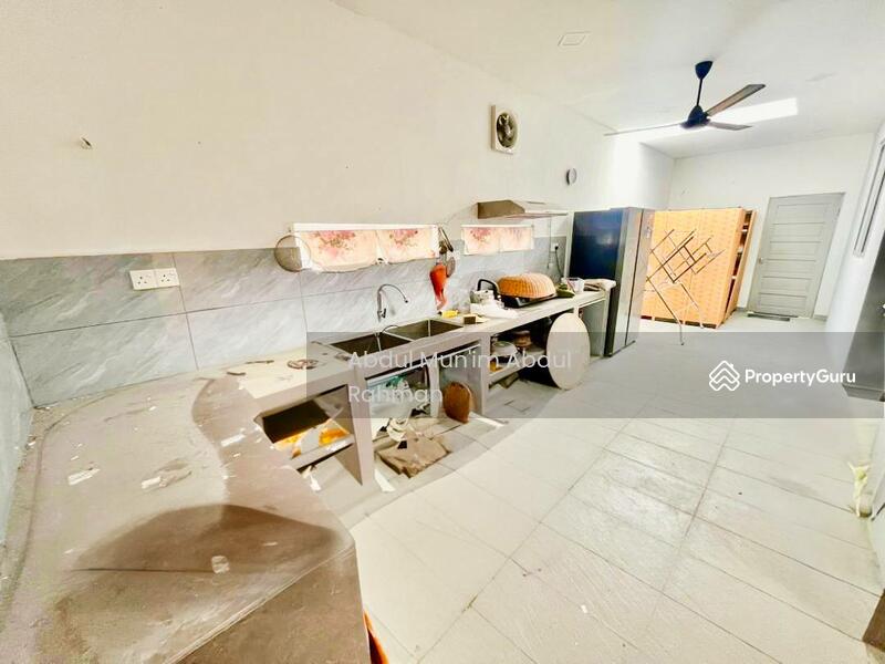 For Rent - Taman Salak Bakti