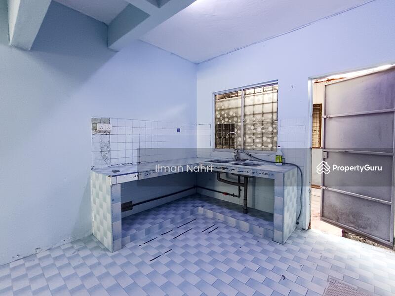 For Sale - Batu 13 1/2 Puchong