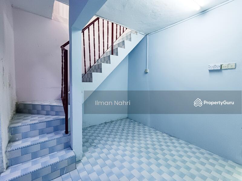 For Sale - Batu 13 1/2 Puchong