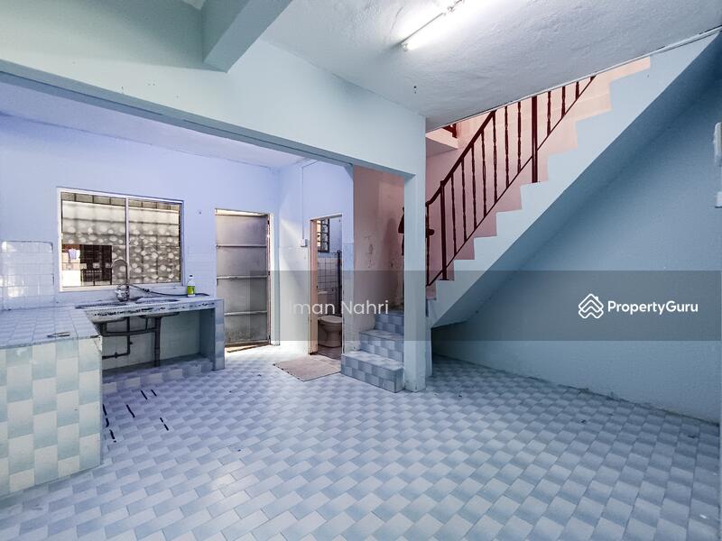 For Sale - Batu 13 1/2 Puchong