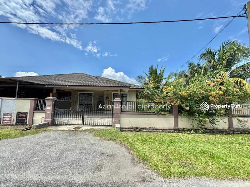 Untuk Dijual - Semi-Detached House at Tongkang Pechah