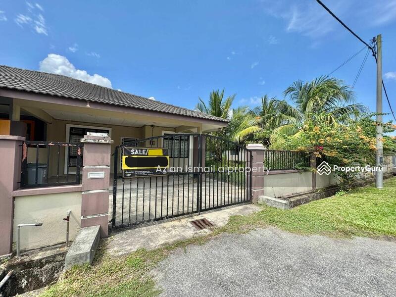 Untuk Dijual - Semi-Detached House at Tongkang Pechah