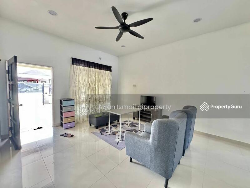 Untuk Dijual - Semi-Detached House at Tongkang Pechah
