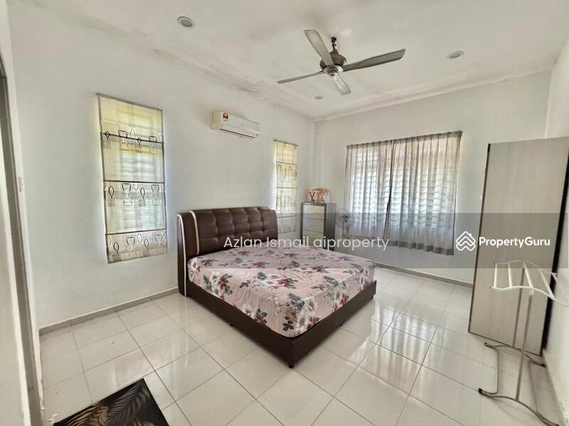 Untuk Dijual - Semi-Detached House at Tongkang Pechah
