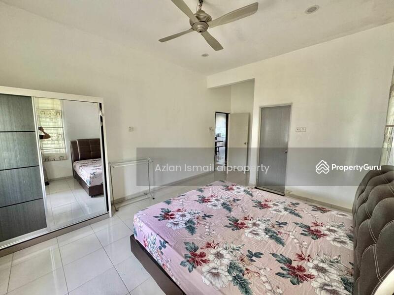 Untuk Dijual - Semi-Detached House at Tongkang Pechah