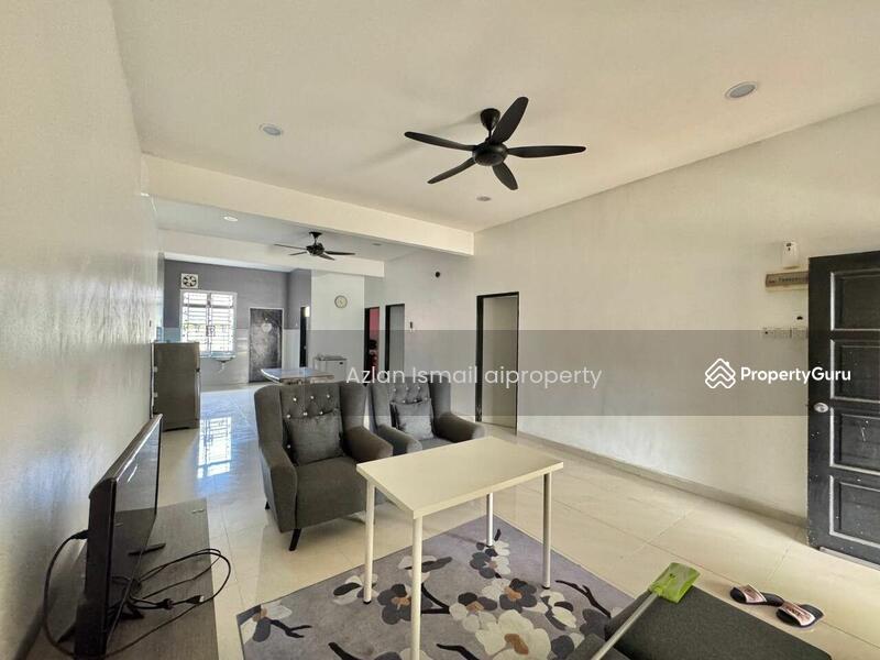 Untuk Dijual - Semi-Detached House at Tongkang Pechah