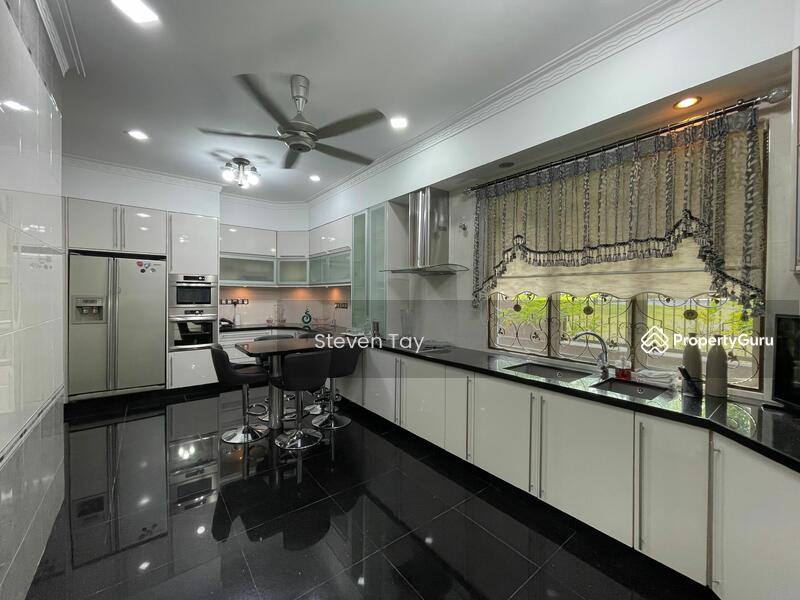 For Sale - Bukit Suria