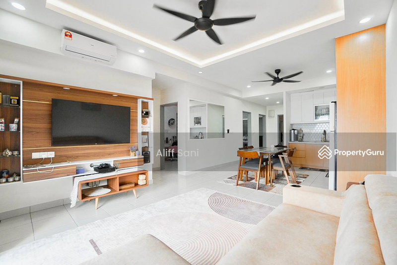 For Sale - The Netizen