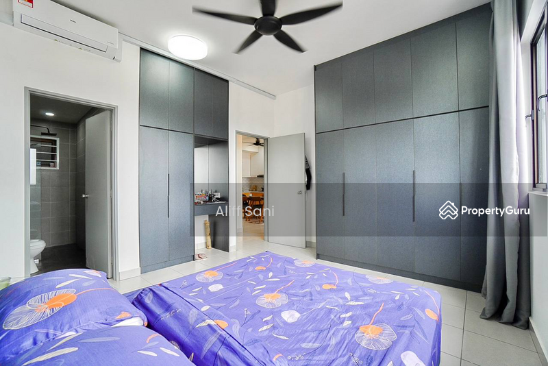 For Sale - The Netizen