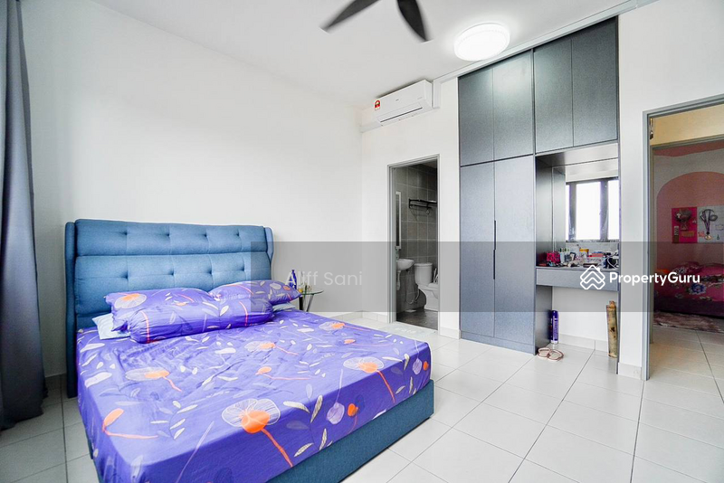 For Sale - The Netizen