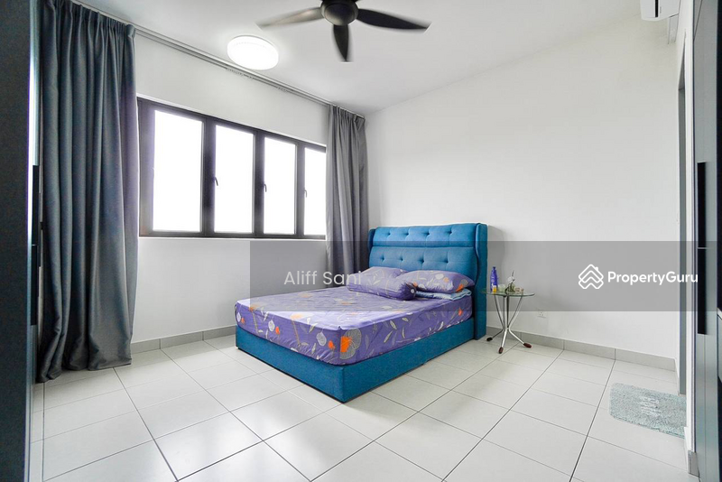 For Sale - The Netizen