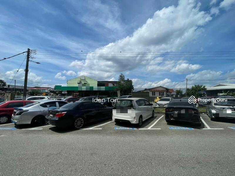 For Sale - Tun Aminah Tuns Aminahs
