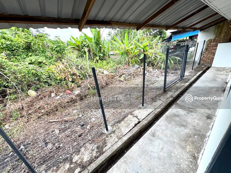 Untuk Dijual - Pontian Pontian Pontians
