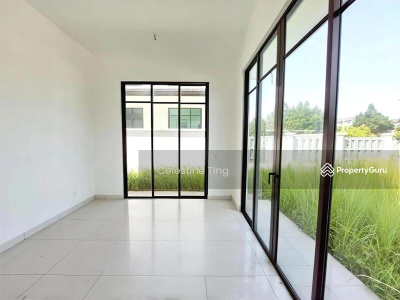 For Sale - [F.Loan| Corner Lot| Facing Open] Semi-D Tenderfields@ Eco Majestic