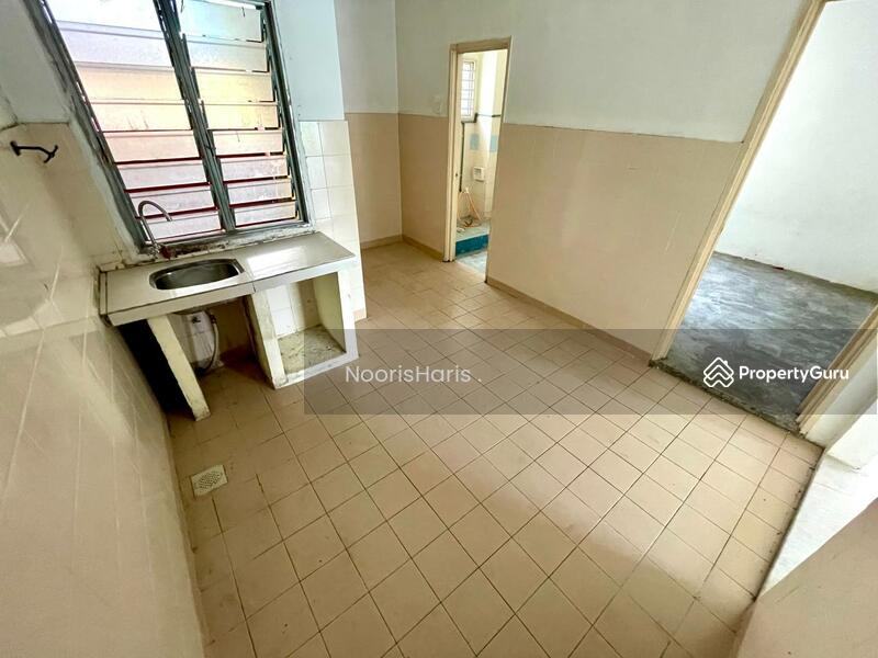 For Sale - Bandar Mahkota Cheras Flat