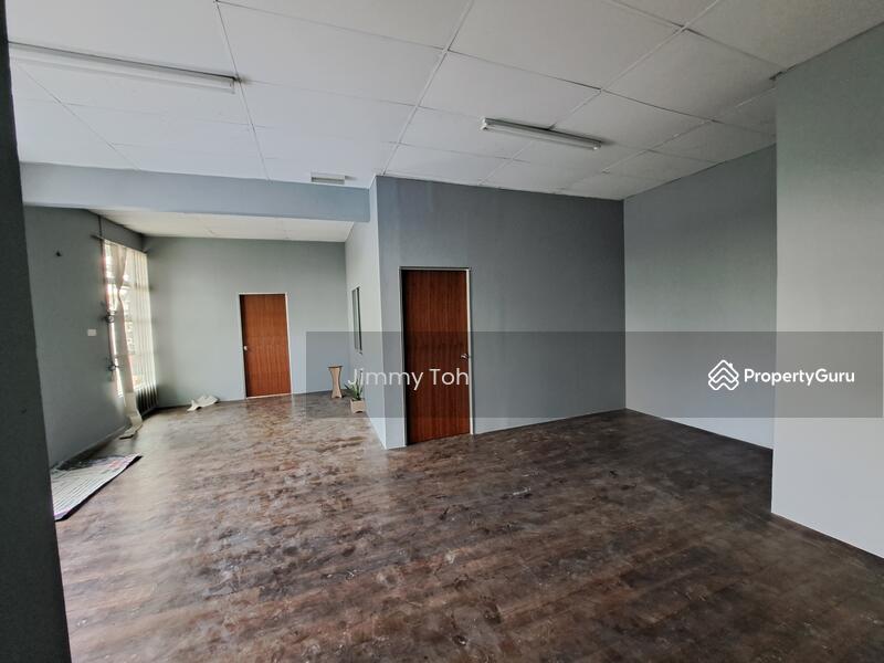 Kempas Utama Semi Detached Factory untuk Untuk Dijual - RM 3,800,000, Feb 2026 - PropertyGuru.com.my