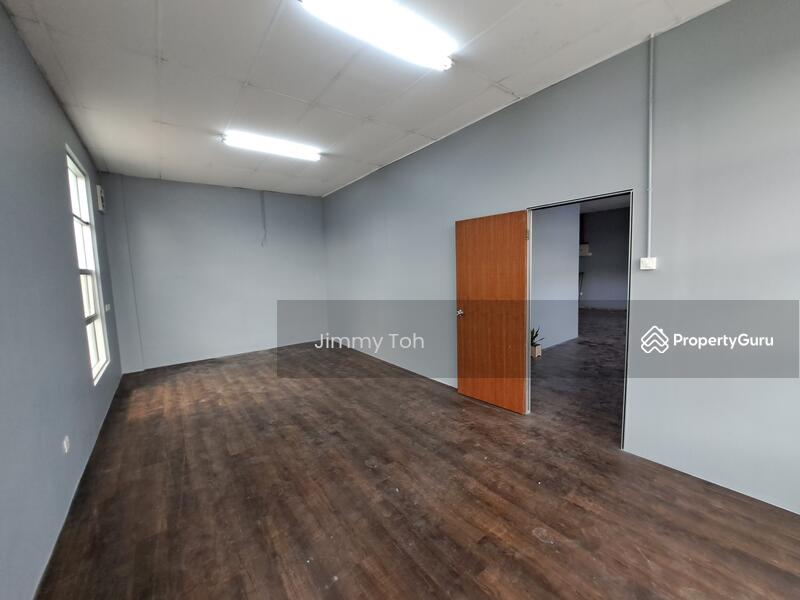 Kempas Utama Semi Detached Factory untuk Untuk Dijual - RM 3,800,000, Feb 2026 - PropertyGuru.com.my