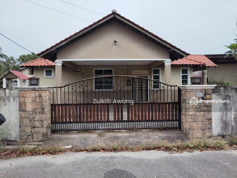 Untuk Dijual - RUMAH BANGLO SETINGKAT DI NO. 7635, LORONG SERINDIT 17, MERAGA BERIS, (BELAKANG RR MERAGA BERIS)