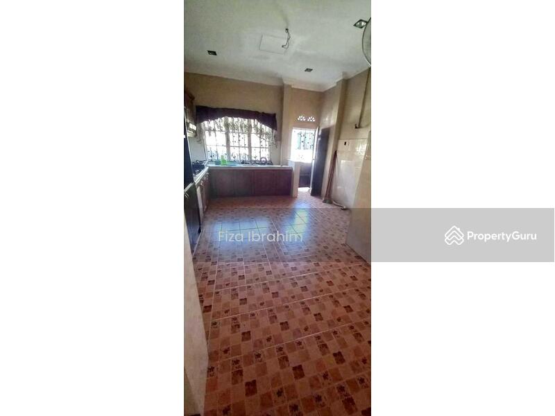 For Sale - Desa Pinggiran Putra (Single Storey)