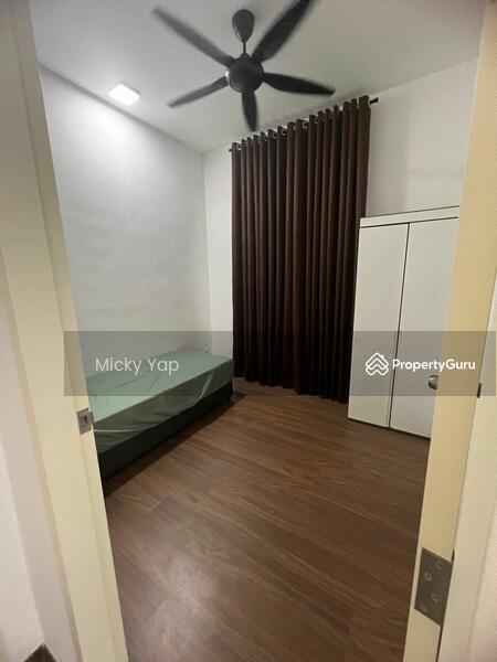 For Rent - Signature Two