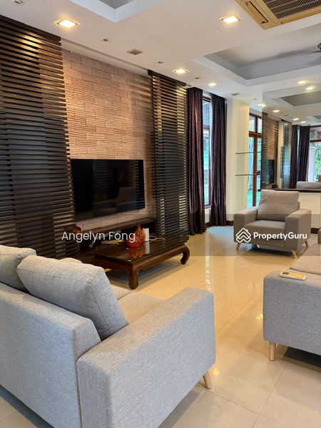 For Rent - Semi-Detached House at Duta Nusantara