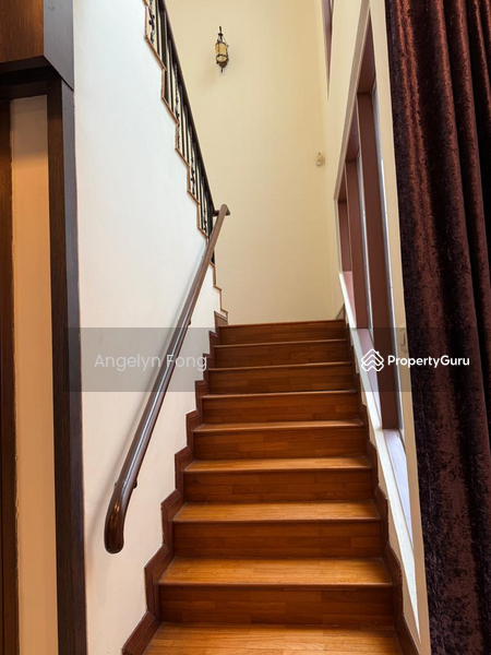 For Rent - Semi-Detached House at Duta Nusantara