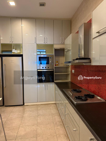 For Rent - Semi-Detached House at Duta Nusantara