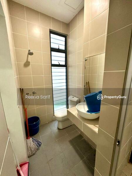 For Sale - 2 Storey Terrace House Laman Glenmarie Shah Alam