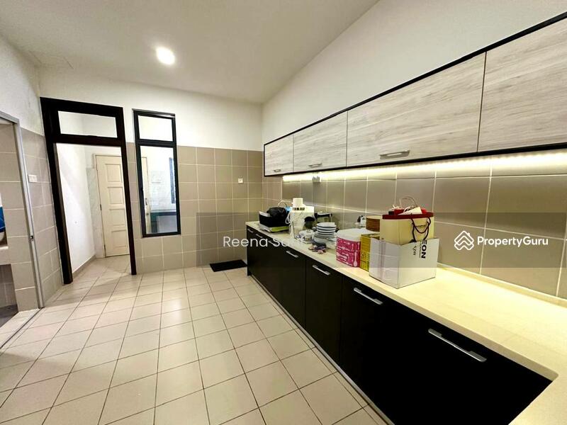 For Sale - 2 Storey Terrace House Laman Glenmarie Shah Alam