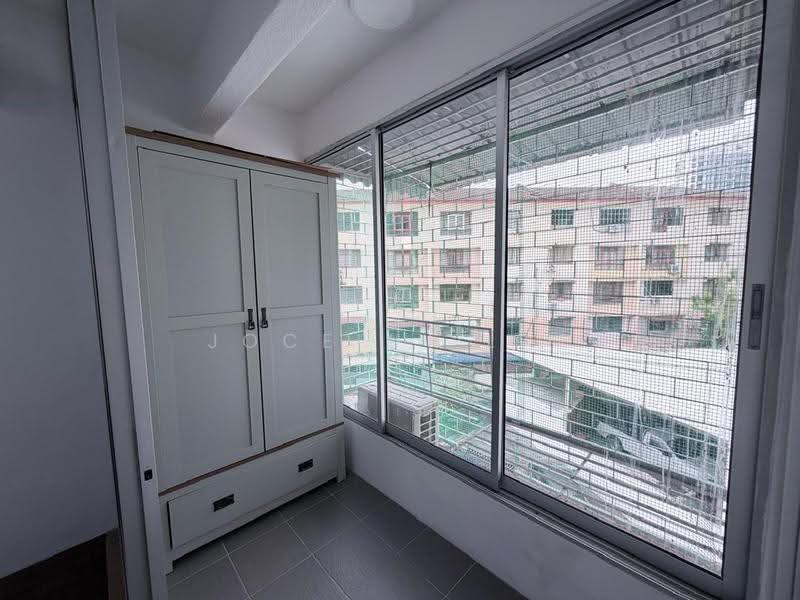 Apartment for Sale at Taman Lip Sin Block 37 - Jocelin Lim - Balcony - PropertyGuru.com.my