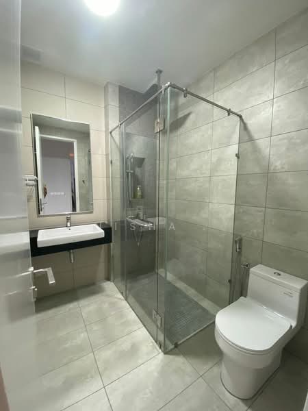 Kediaman Servis untuk Disewa di The Sentral Suites - Nisha . - Bathroom - PropertyGuru.com.my