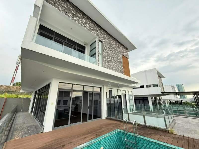 Twin Villa for Sale in Sepang (Selangor) - Faiza Aziz - PropertyGuru.com.my