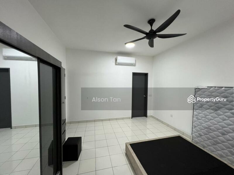 Untuk Disewa - Inang Townhouse, Jalan Inang, Bandar Bukit Raja Klang