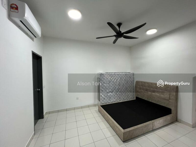 Untuk Disewa - Inang Townhouse, Jalan Inang, Bandar Bukit Raja Klang