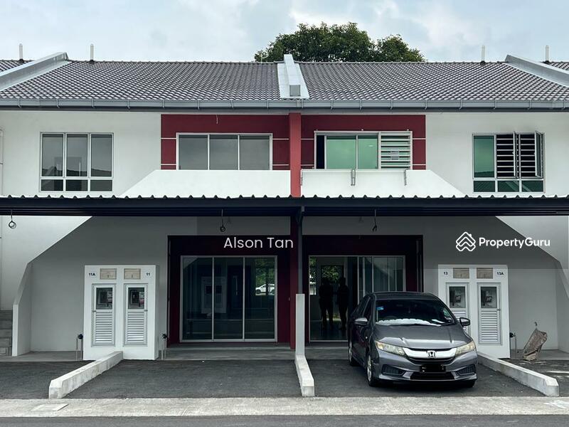 Untuk Disewa - Inang Townhouse, Jalan Inang, Bandar Bukit Raja Klang