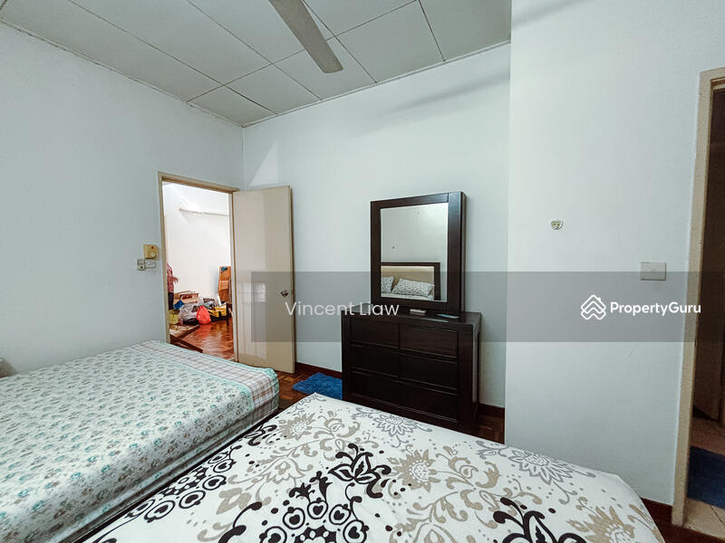 2-storey Terraced House for Sale in Petaling Jaya (Selangor) - Vincent Liaw - PropertyGuru.com.my