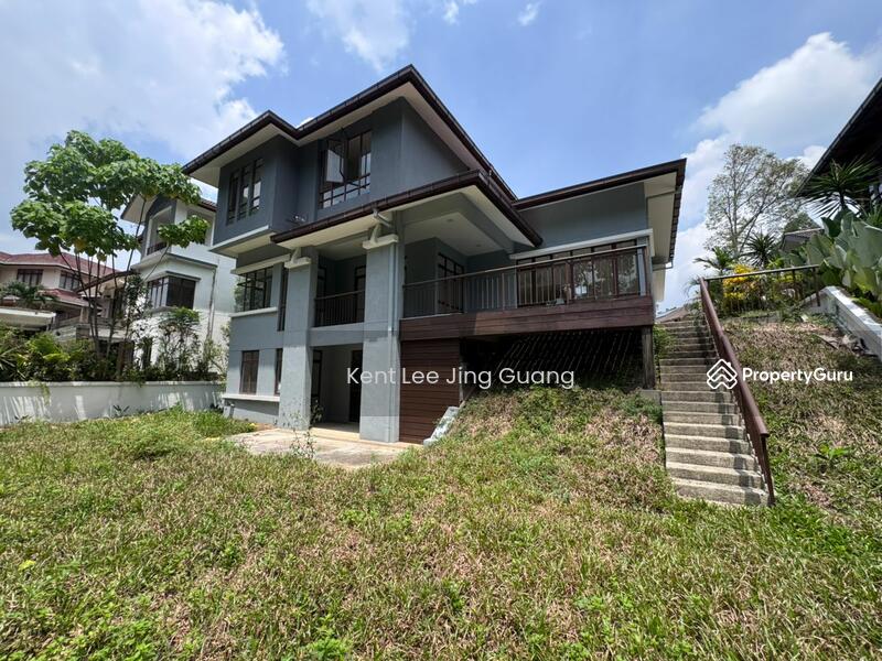 For Sale - Valencia 9 rooms 8500sf Land Brand New