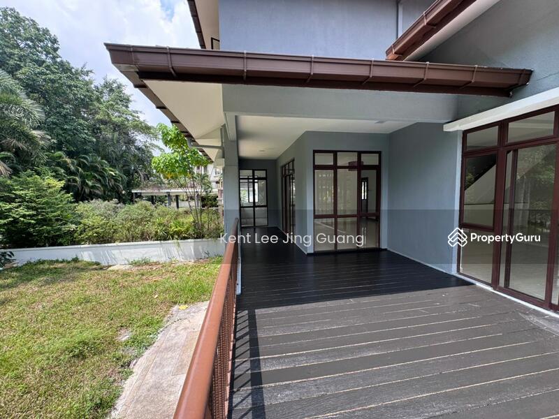 For Sale - Valencia 9 rooms 8500sf Land Brand New