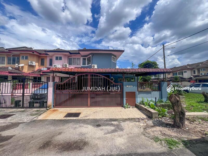 Corner Lot Double Storey Taman Puchong Utama Selangor